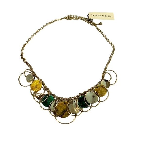 Stephan & Co. Gold Tone Metal & Shell Circle Charm Like Bangle Necklace - Picture 2 of 6